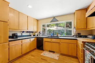 4405 Highland Ave, Grants Pass, OR 97526 - Photo 11