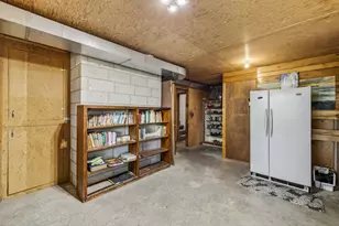 11666 N W Lister Ave, Prineville, OR 97754 - Photo 33