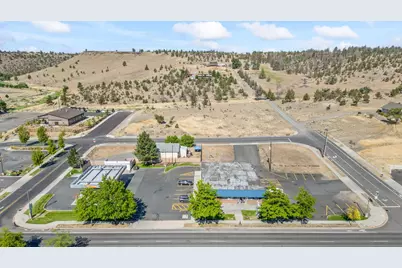 268 N 5th Street, Madras, OR 97741 - Photo 1