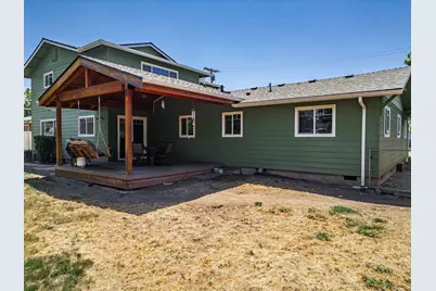 755 S 4th Street, Central Point, OR 97502 - Photo 29