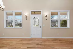 626 Griffin Oaks Dr, Central Point, OR 97502 - Photo 3