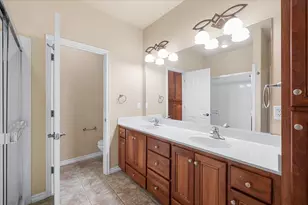 626 Griffin Oaks Dr, Central Point, OR 97502 - Photo 19