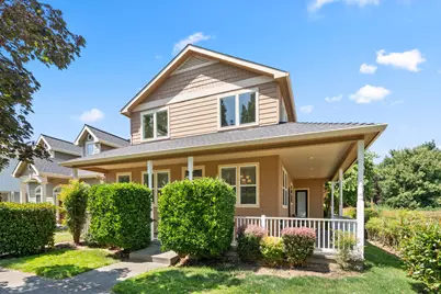 626 Griffin Oaks Drive, Central Point, OR 97502 - Photo 1