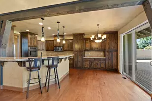 21420 Belknap Dr, Bend, OR 97701 - Photo 11