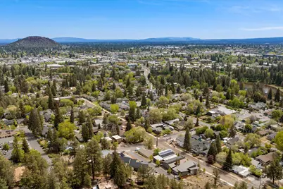 628 NW Portland Avenue, Bend, OR 97703 - Photo 47