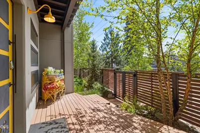 628 NW Portland Avenue, Bend, OR 97703 - Photo 3