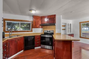 61445 SE 27th St, Bend, OR 97702 - Photo 7