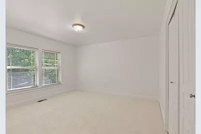 21376 Oakview Drive, Bend, OR 97701 - Photo 25