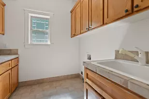 21376 Oakview Dr, Bend, OR 97701 - Photo 15