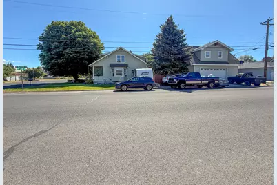 904 NE 2nd Street, Prineville, OR 97754 - Photo 29