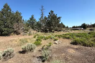 21710 McGilvray Rd, Bend, OR 97702 - Photo 5