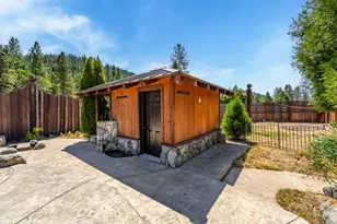 6375 Lakeshore Dr, Selma, OR 97538 - Photo 35