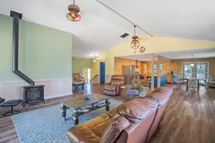 1059 SE Belle Aire Dr, Grants Pass, OR 97526 - Photo 15