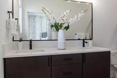 1011 W Linda Avenue #35, Sisters, OR 97759 - Photo 17