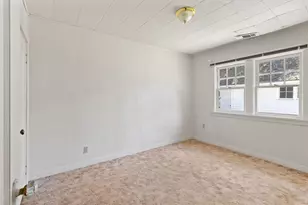 619 SE M St, Grants Pass, OR 97526 - Photo 73