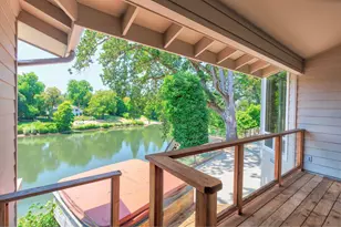 619 SE M St, Grants Pass, OR 97526 - Photo 41