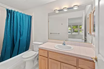 619 SE M Street, Grants Pass, OR 97526 - Photo 45