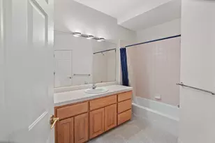 619 SE M St, Grants Pass, OR 97526 - Photo 27