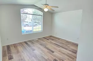 569 NE Negus Loop, Redmond, OR 97756 - Photo 19