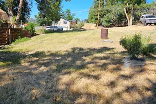 239 Nevada St, Klamath Falls, OR 97601 - Photo 39