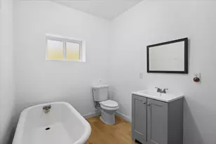 2016 Sykes Creek Rd, Rogue River, OR 97537 - Photo 33