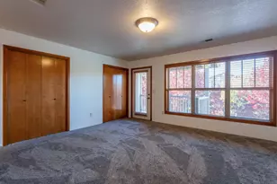 3126 Alameda St, Medford, OR 97504 - Photo 13