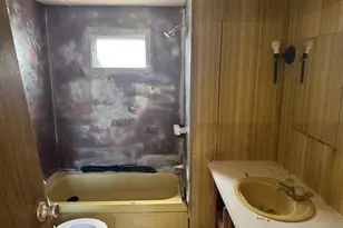 210 NW Woodbrook Dr, Grants Pass, OR 97526 - Photo 3