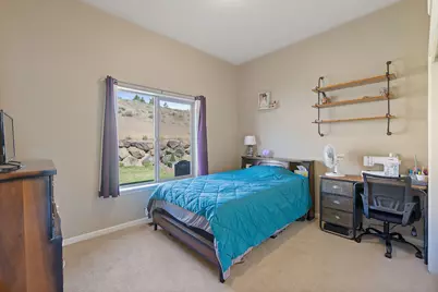 2273 NE Valley View Court, Madras, OR 97741 - Photo 15