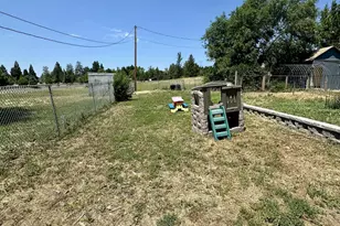 1859 Leroy St, Klamath Falls, OR 97601 - Photo 19