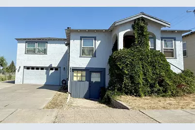 1859 Leroy Street, Klamath Falls, OR 97601 - Photo 1