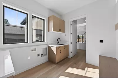 3444 NW Sullivan Avenue, Bend, OR 97703 - Photo 31