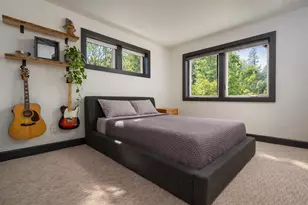 61341 Bonneville Loop, Bend, OR 97702 - Photo 39
