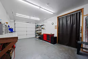 9328 NE 5th St, Terrebonne, OR 97760 - Photo 17