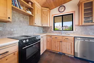 9328 NE 5th St, Terrebonne, OR 97760 - Photo 71