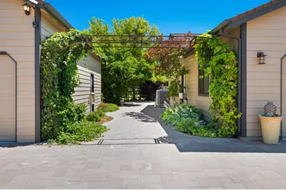 9328 NE 5th Street, Terrebonne, OR 97760 - Photo 5