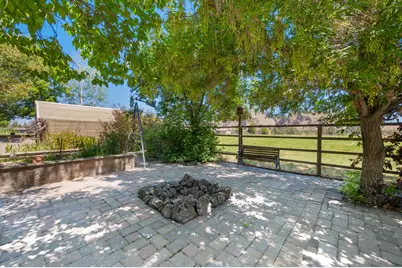 9328 NE 5th Street, Terrebonne, OR 97760 - Photo 25