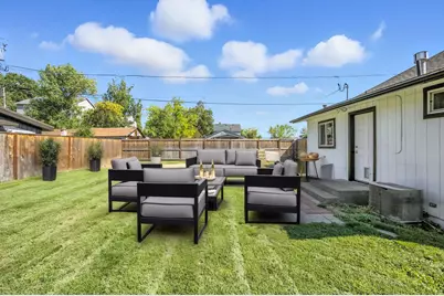 144 N 5th Street, Central Point, OR 97502 - Photo 21