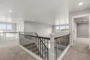 1297 Stonegate Dr, Eagle Point, OR 97524 - Photo 27