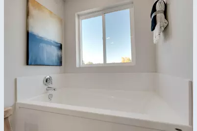 63222 Carly Ln, Bend, OR 97701 - Photo 11