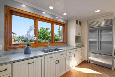 4050 Royal Crest Road, Medford, OR 97504 - Photo 15