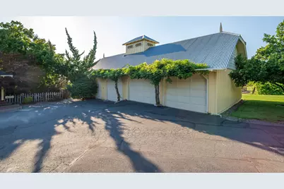 4050 Royal Crest Road, Medford, OR 97504 - Photo 47