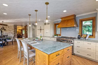 4050 Royal Crest Road, Medford, OR 97504 - Photo 17