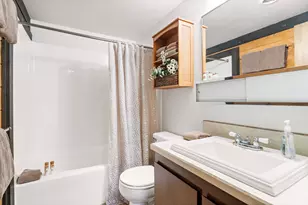 57409 Overlook Rd, Sunriver, OR 97707 - Photo 11