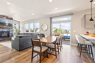 2254 NE Indigo Lane, Bend, OR 97701 - Photo 13