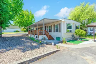 301 Bandy Way, Grants Pass, OR 97526 - Photo 3