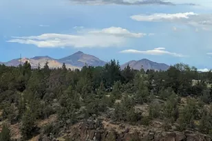 1850 Redtail Hawk Dr, Redmond, OR 97756 - Photo 13