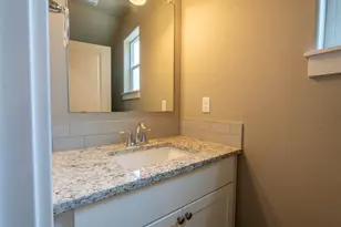 1563 NW Upas Pl, Redmond, OR 97756 - Photo 5