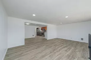 266 NW Riverside Blvd, Bend, OR 97703 - Photo 21