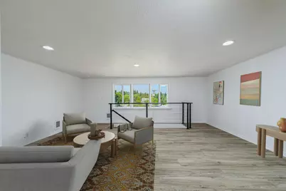 266 NW Riverside Boulevard, Bend, OR 97703 - Photo 9