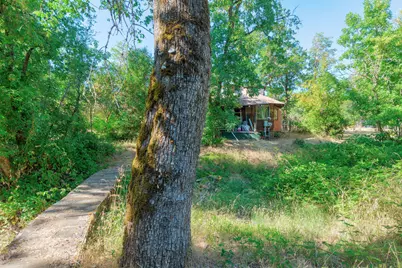 5626 Lake Shore Drive, Selma, OR 97538 - Photo 7